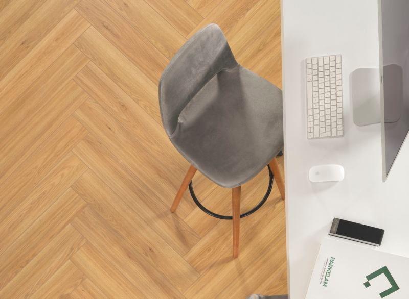 Almere X Herringbone